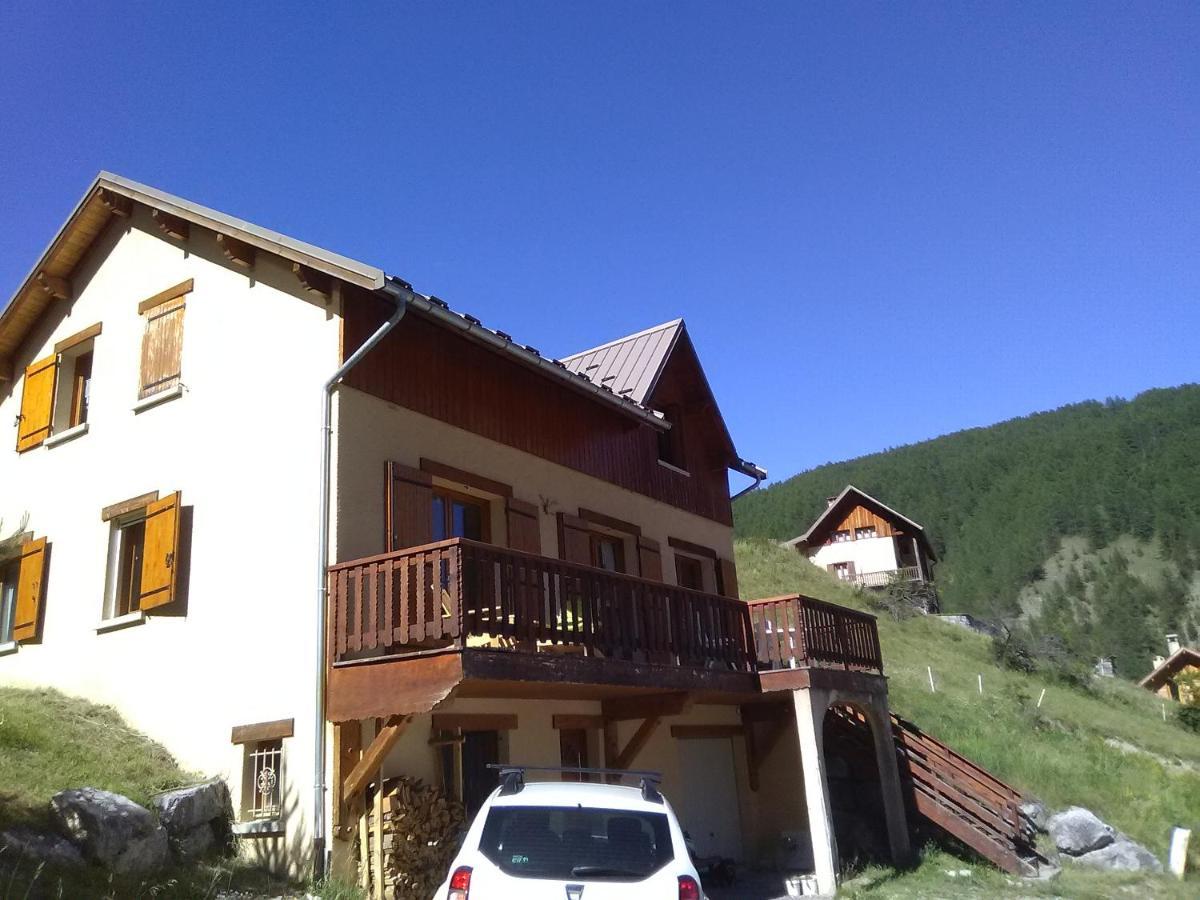 Chambre D'Hote Les Carlines Arvieux Exterior photo